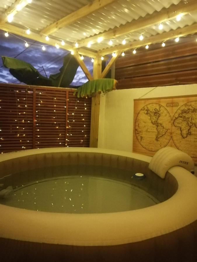 Вилла La Kaz Hibiscus, Jacuzzi Prive Ле-Тампон Экстерьер фото